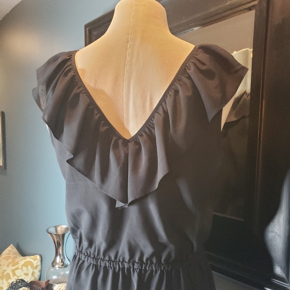 Michael Kors Ruffled Collar Blouse - Picture 5 of 5